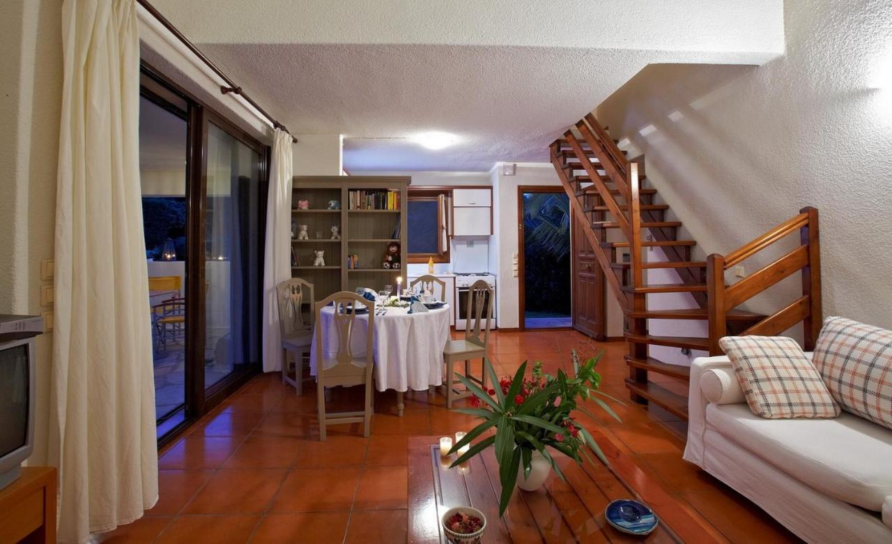 Muses Villas Resort Száni-part Kültér fotó
